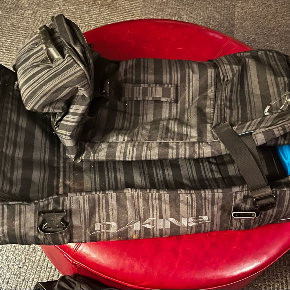 Dakine Spilt roller gear bag and matching backpack